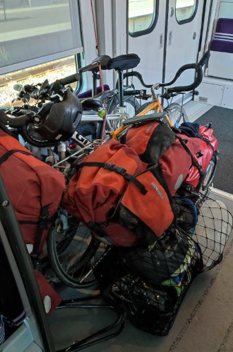Les vélos et les bagages dans le TER